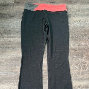 SO flare yogo pants skinny